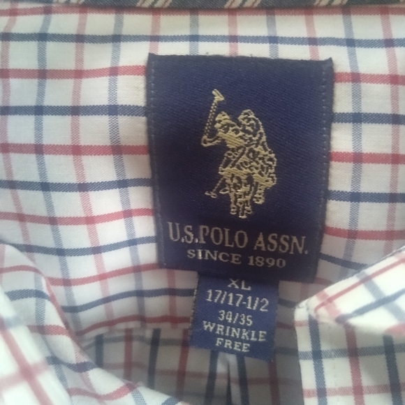 NWOT Men's Classic Checkered Shirt - Picture 3 of 8